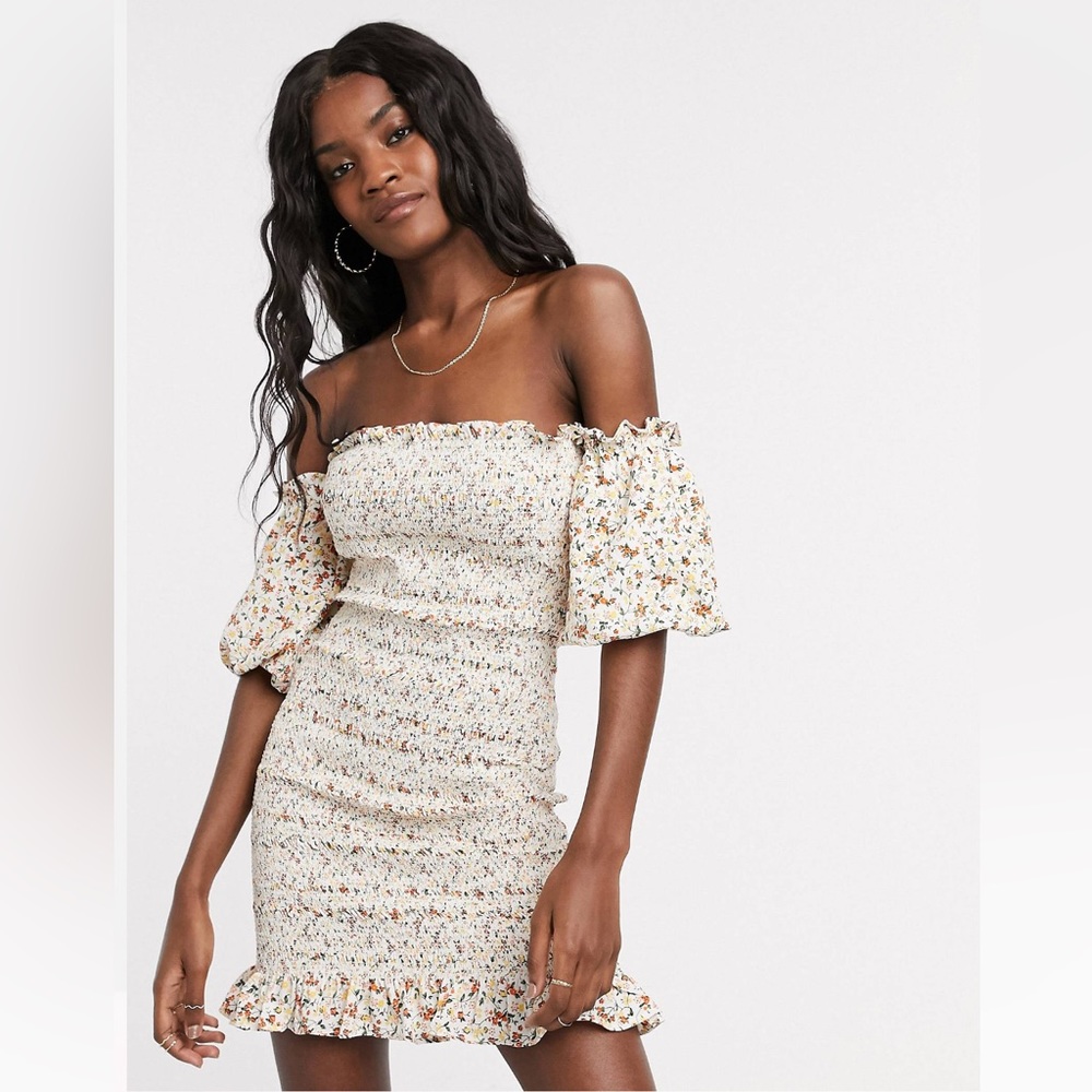 TOPSHOP Shirred Bardot Off the Shoulder Puff Sleeve Ruffle Floral Mini Dress